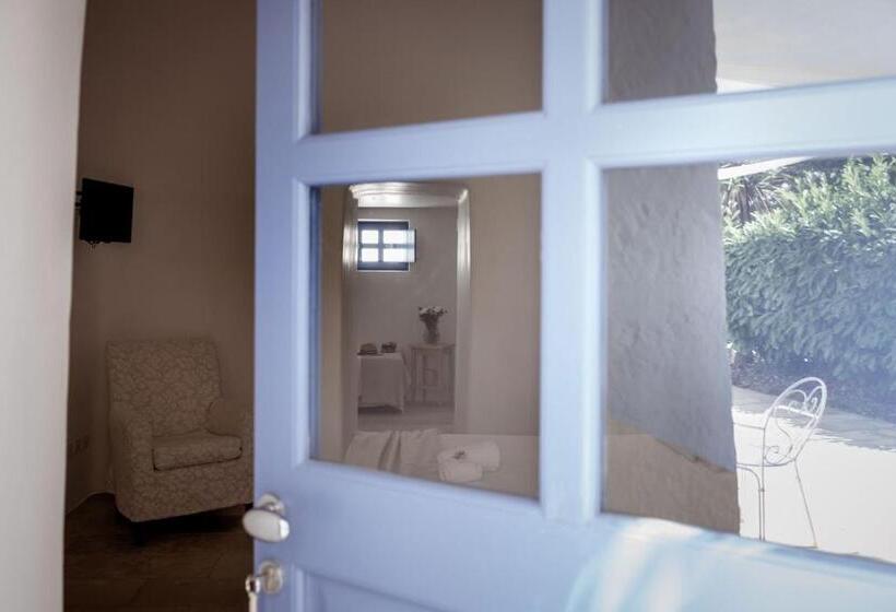 اتاق استاندارد, Relais Masseria Villa Cenci