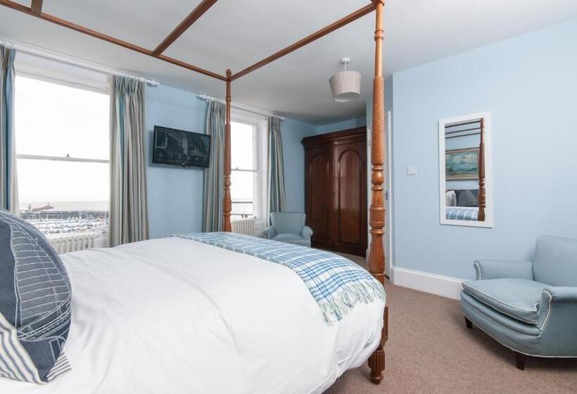 Deluxe Suite Sea View, The Royal Harbour
