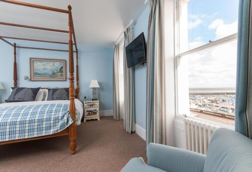 Deluxe Suite Sea View, The Royal Harbour