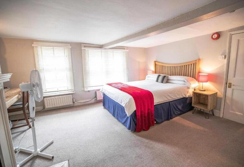 اتاق استاندارد, Tower House Guest House