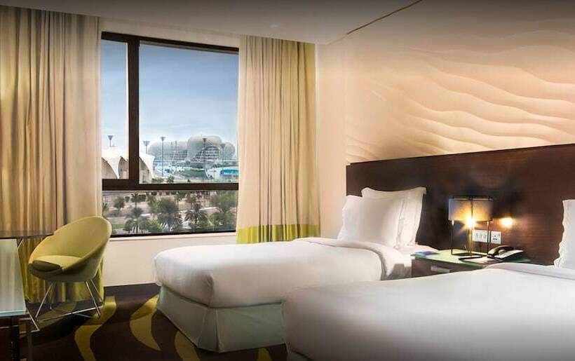 اتاق استاندارد با چشم‌انداز, Radisson Blu Hotel, Abu Dhabi Yas Island