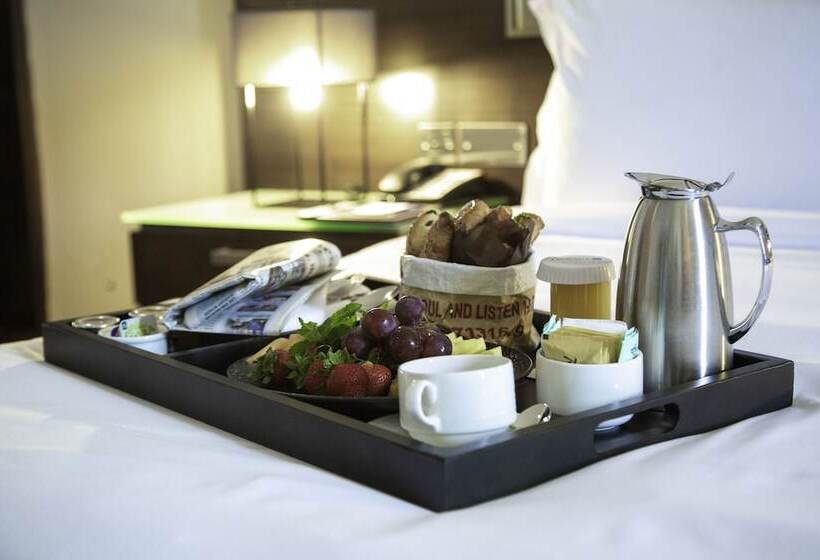 سوئیت پریمیوم, Radisson Blu Hotel, Abu Dhabi Yas Island