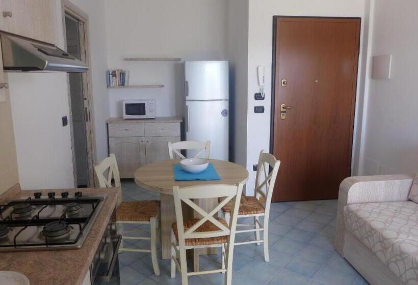 Apartament superior 1 dormitor  cu vedere spre mare, Residence Buganvillea