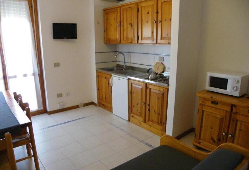 Apartament 1 Dormitor Economic, Residence Buganvillea