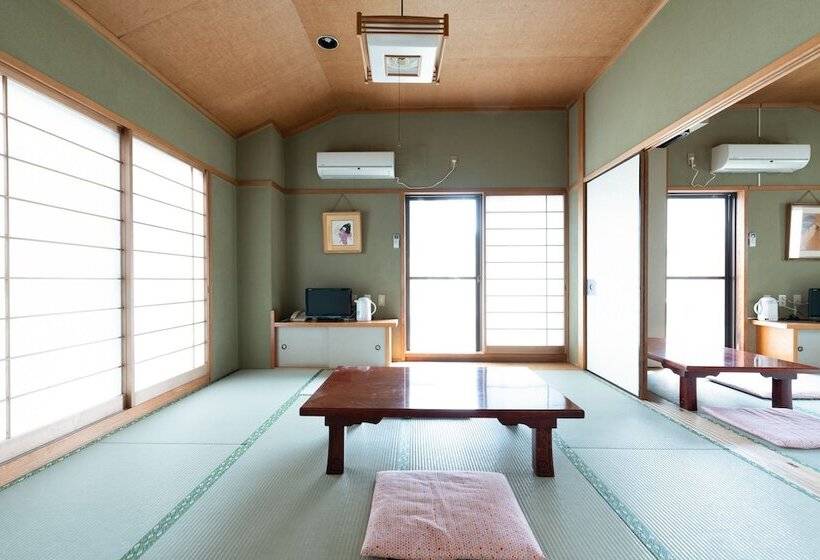 Family Room, Sakura Ryokan Asakusa Iriya