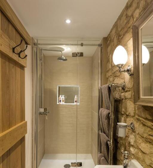 خانه 4 خوابه, The Royal Oak Tetbury