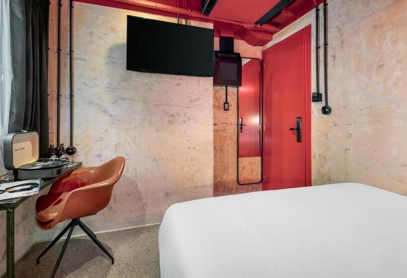 اتاق استاندارد, Dave Red Athens, A Member Of Brown Hotels