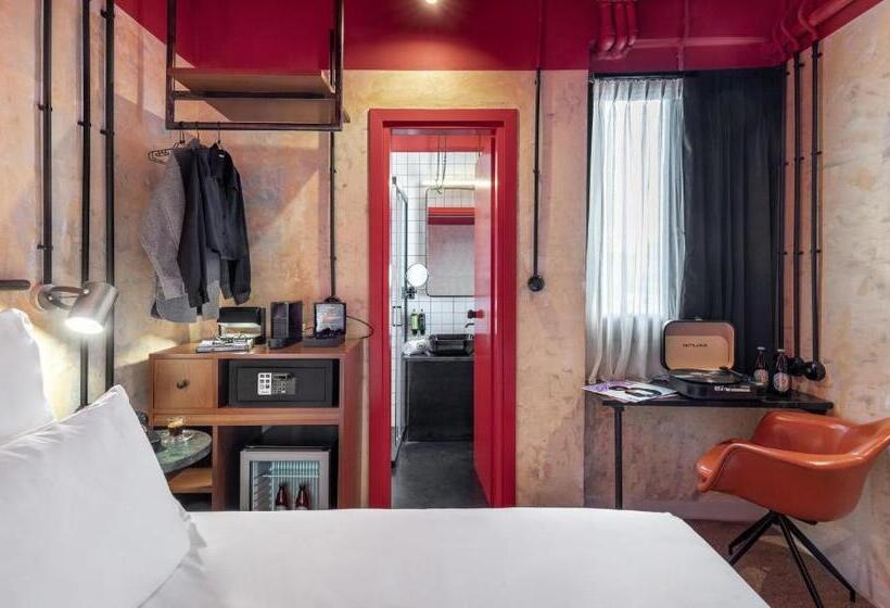 اتاق استاندارد, Dave Red Athens, A Member Of Brown Hotels