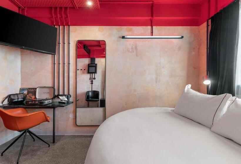 اتاق استاندارد, Dave Red Athens, A Member Of Brown Hotels