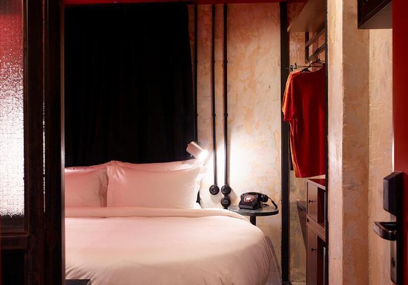 اتاق استاندارد, Dave Red Athens, A Member Of Brown Hotels