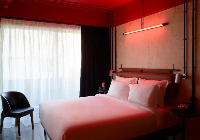 اتاق استاندارد, Dave Red Athens, A Member Of Brown Hotels