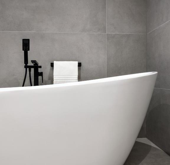سوییت سوپریور, Mercure Krakow Fabryczna City