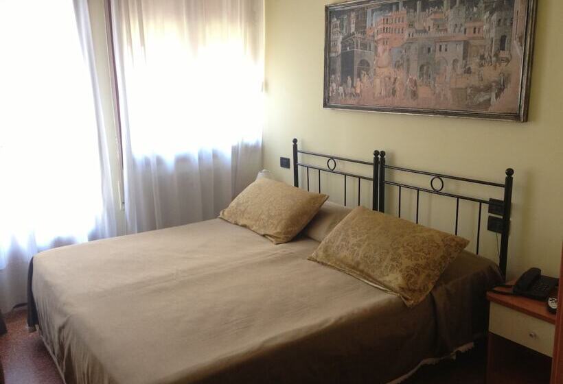 اتاق استاندارد, Guesthouse Alloggi Agli Artisti