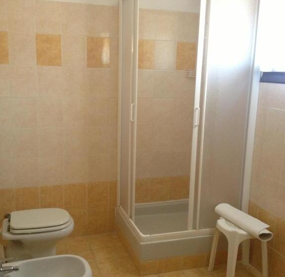 اتاق استاندارد چهار تخته, Guesthouse Alloggi Agli Artisti