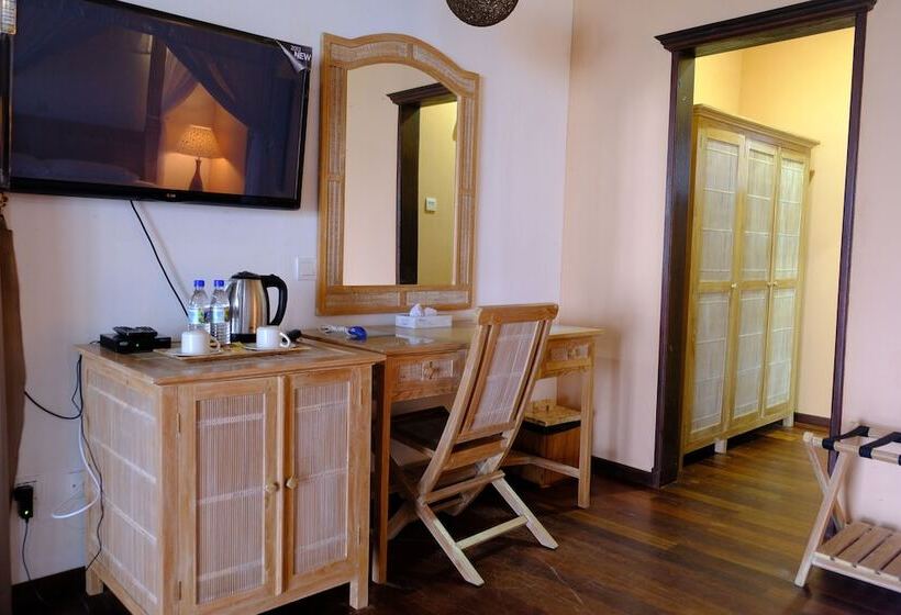 اتاق استاندارد با چشم‌انداز دریا, Sutera @ Mantanani Island Resort & Spa