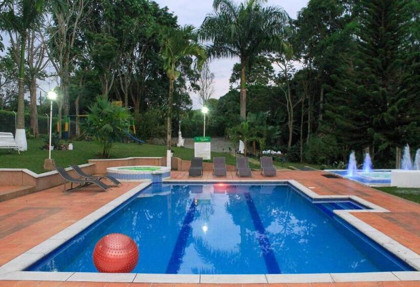 سوییت خانوادگی, Campestre La Esperanza En Dios