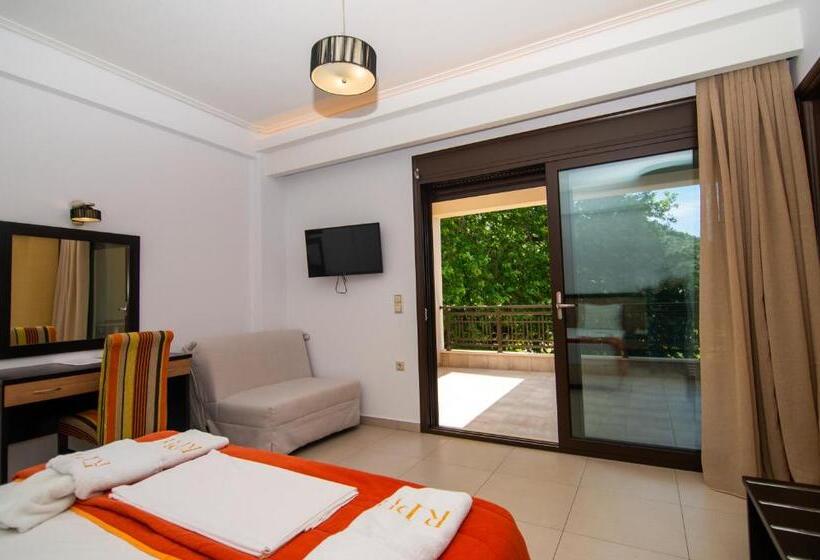 اتاق استاندارد سه نفره, Riviera Perdika