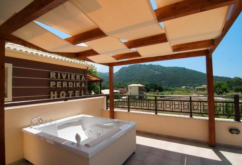 اتاق استاندارد با وان آب گرم, Riviera Perdika