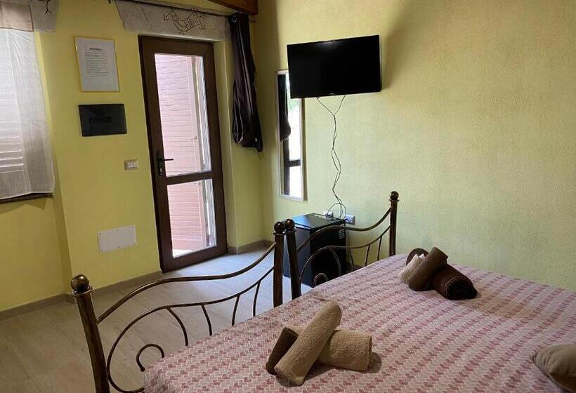 اتاق استاندارد, Agriturismo Abbalughente