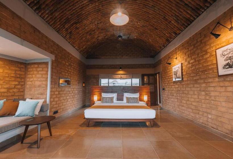 اتاق لوکس, Wagoba Eco Lodge , Tadoba