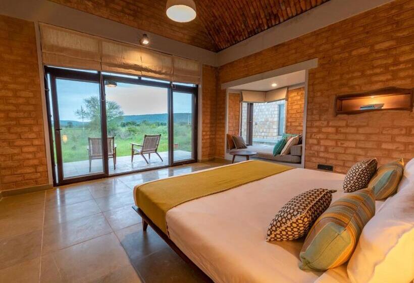 اتاق لوکس, Wagoba Eco Lodge , Tadoba
