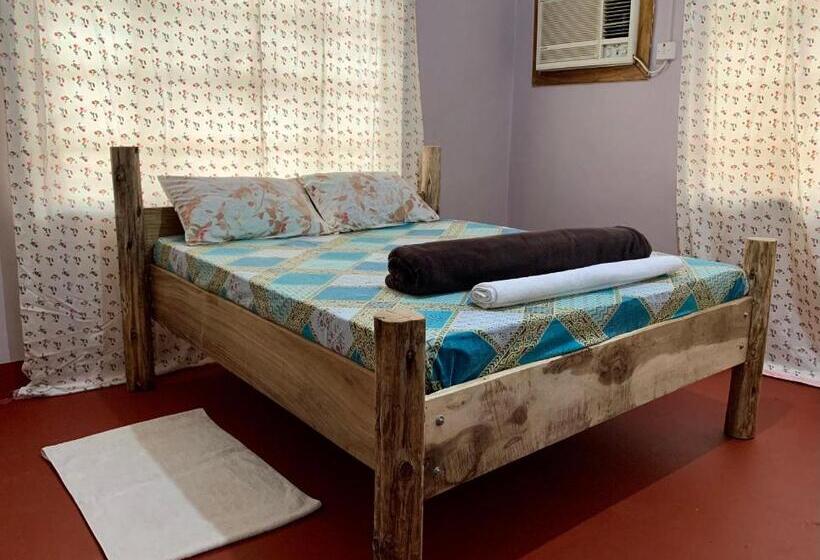 اتاق استاندارد, Pazuri Hostel