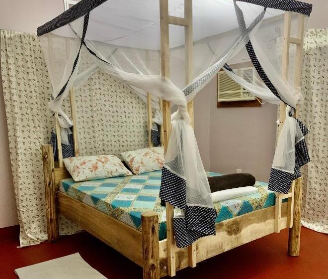 اتاق استاندارد, Pazuri Hostel