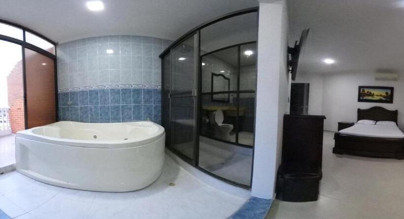 سوییت, Zahira Hotel Melgar