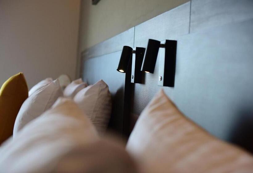 اتاق استاندارد با چشم‌انداز کوهستان, Best Western Plus Riviera Veracruz