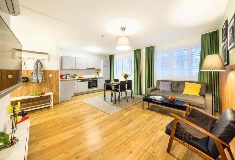 آپارتمان اجرایی 1 خوابه, Jimmy S Apartments Siena