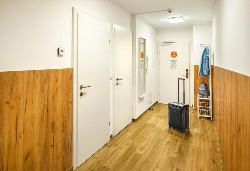 سوئیت 2 خوابه, Jimmy S Apartments Siena