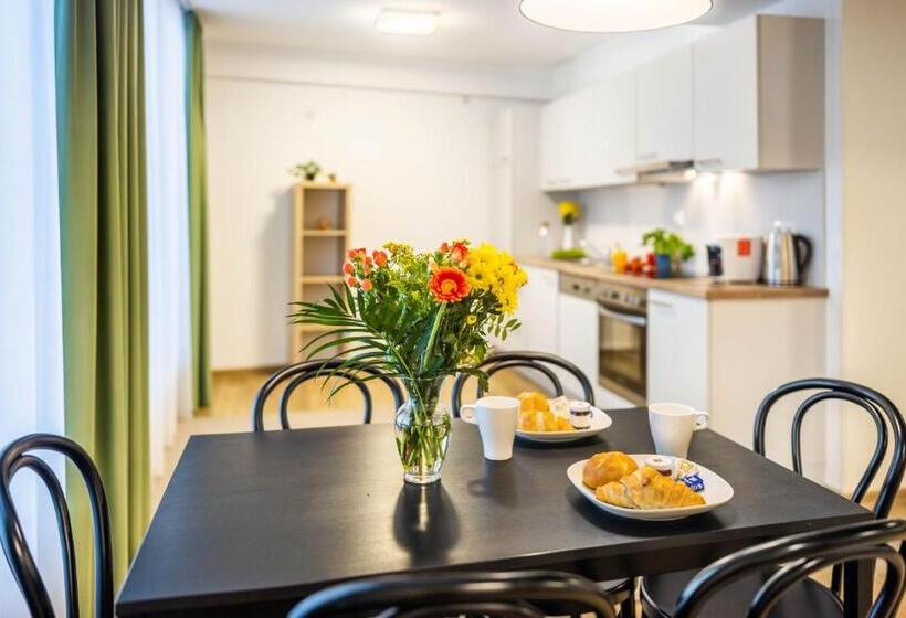 سوئیت 2 خوابه, Jimmy S Apartments Siena