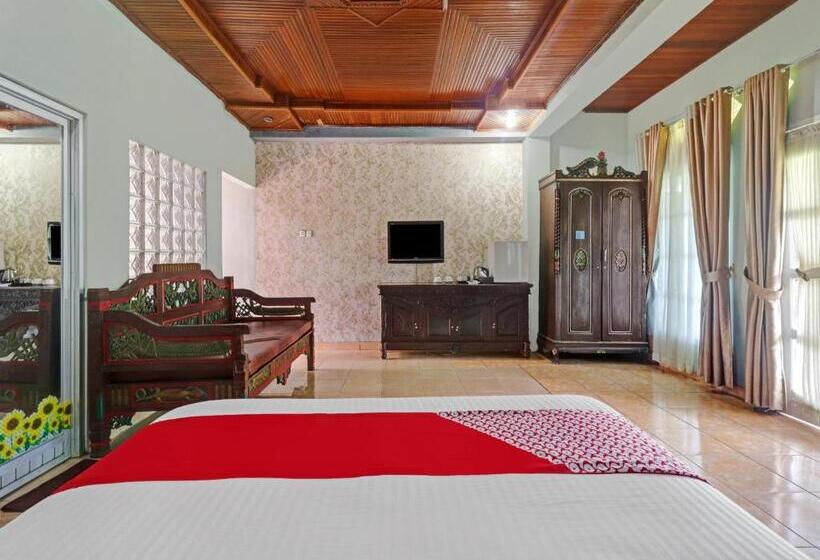 سوییت لوکس, Oyo 11350o Hotel R Cantika Syariah