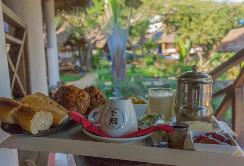 بانگلوی لوکس, Coconut Lodge
