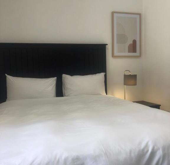اتاق لوکس, Spring Acres Guesthouse