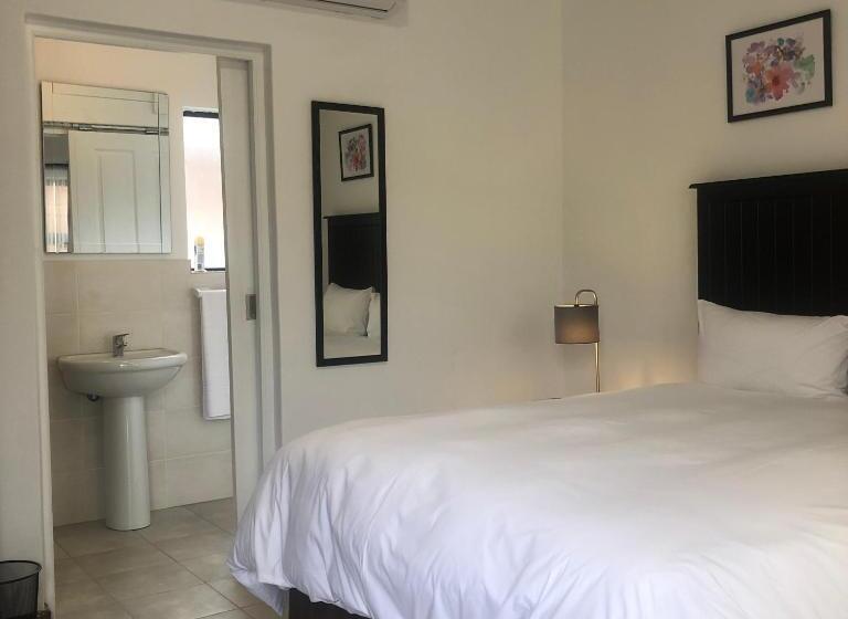 اتاق لوکس, Spring Acres Guesthouse