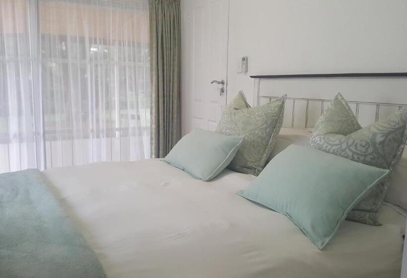 اتاق لوکس, Spring Acres Guesthouse
