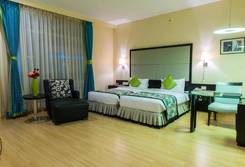 اتاق استاندارد با تخت بزرگ, Sonotel Hotels & Resorts Pvt Ltd