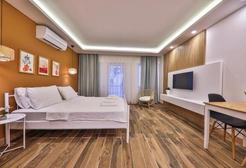 استودیوی استاندارد, Yaz Apart