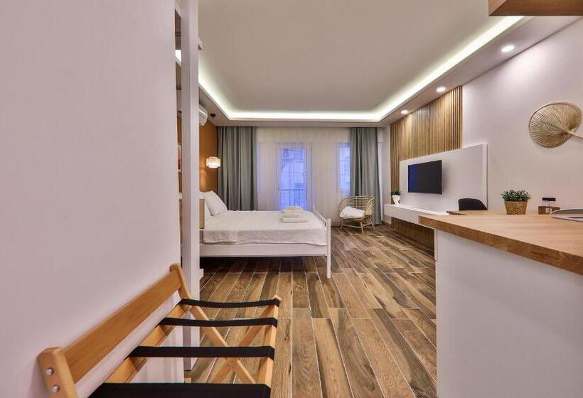 استودیوی استاندارد, Yaz Apart