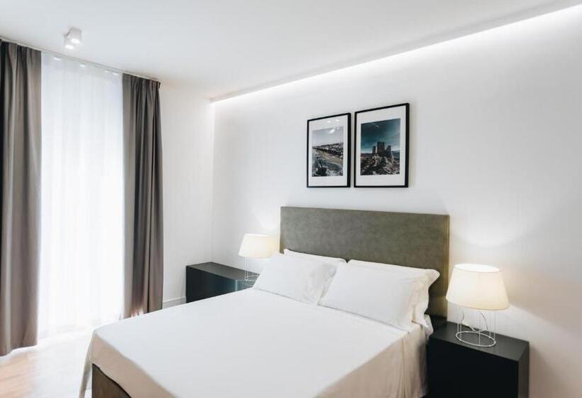 سوییت جونیور, Centoquindici Rooms & Suite