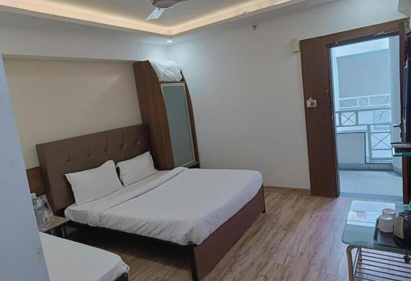 اتاق سوپریور, Alba Premier, Indore