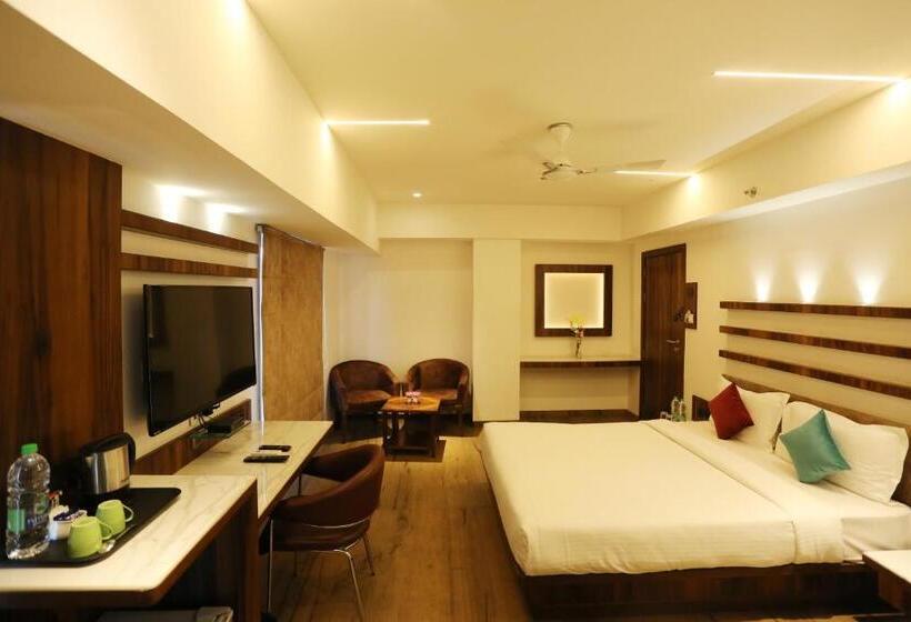 اتاق اجرایی سه نفره, Alba Premier, Indore