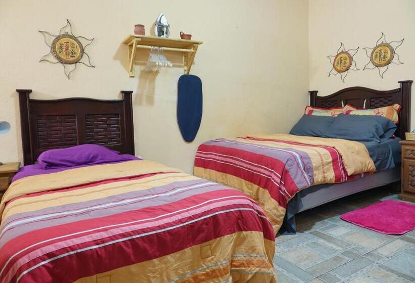 اتاق استاندارد سه نفره, Bungalows Casa Blanca