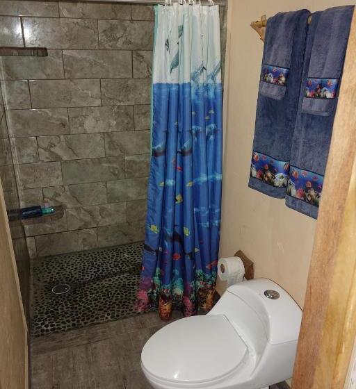 اتاق استاندارد سه نفره, Bungalows Casa Blanca
