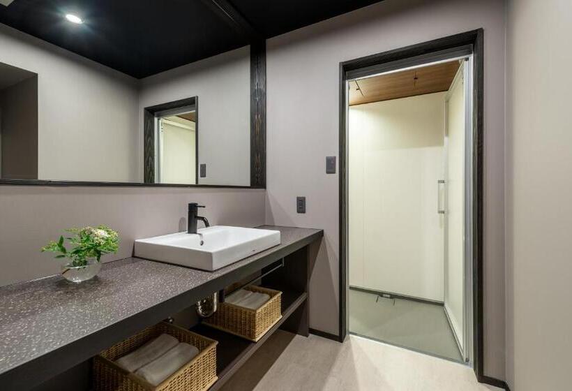 اتاق استاندارد با 2 تخت دوبل, The Machiya Hotel Takayama