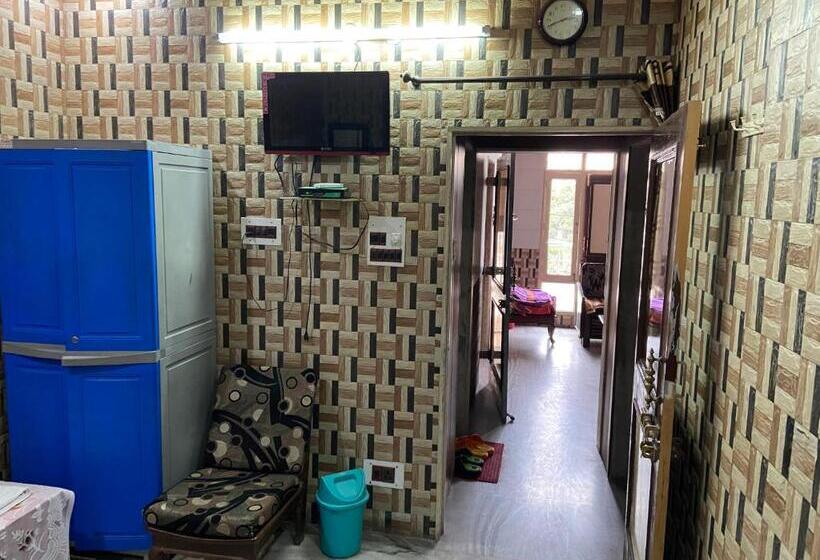 سوییت خانوادگی, Tip Top