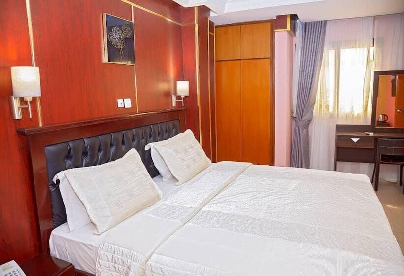 اتاق استاندارد, Noubou International Hotel Bonapriso