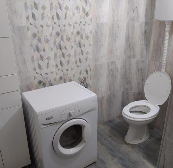 اتاق لوکس, Apartmani Zora Vuković