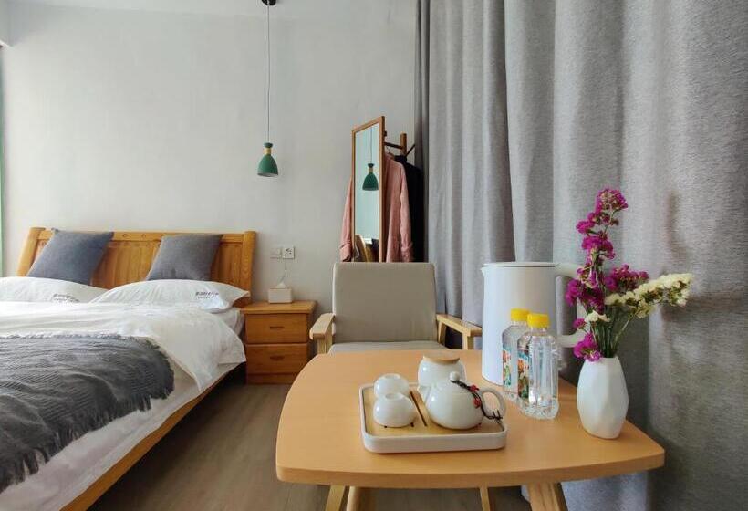 اتاق اکونومی یک تخته, 雪湖轻奢民宿 Snowlake Inn